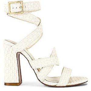 RAYE Femme Heel in White
white wrap around braided heel sandals